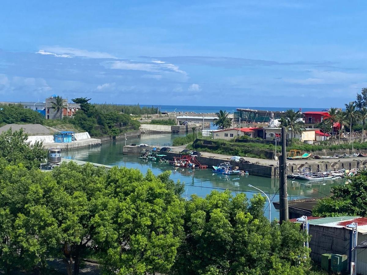 ホテル Wayu House Dawu エクステリア 写真