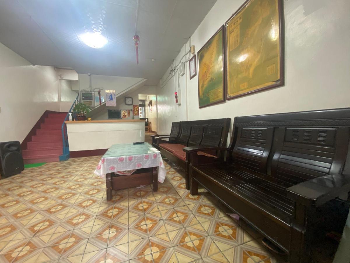 ホテル Wayu House Dawu エクステリア 写真