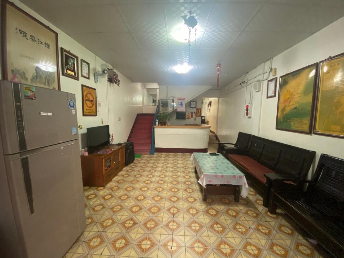 ホテル Wayu House Dawu エクステリア 写真